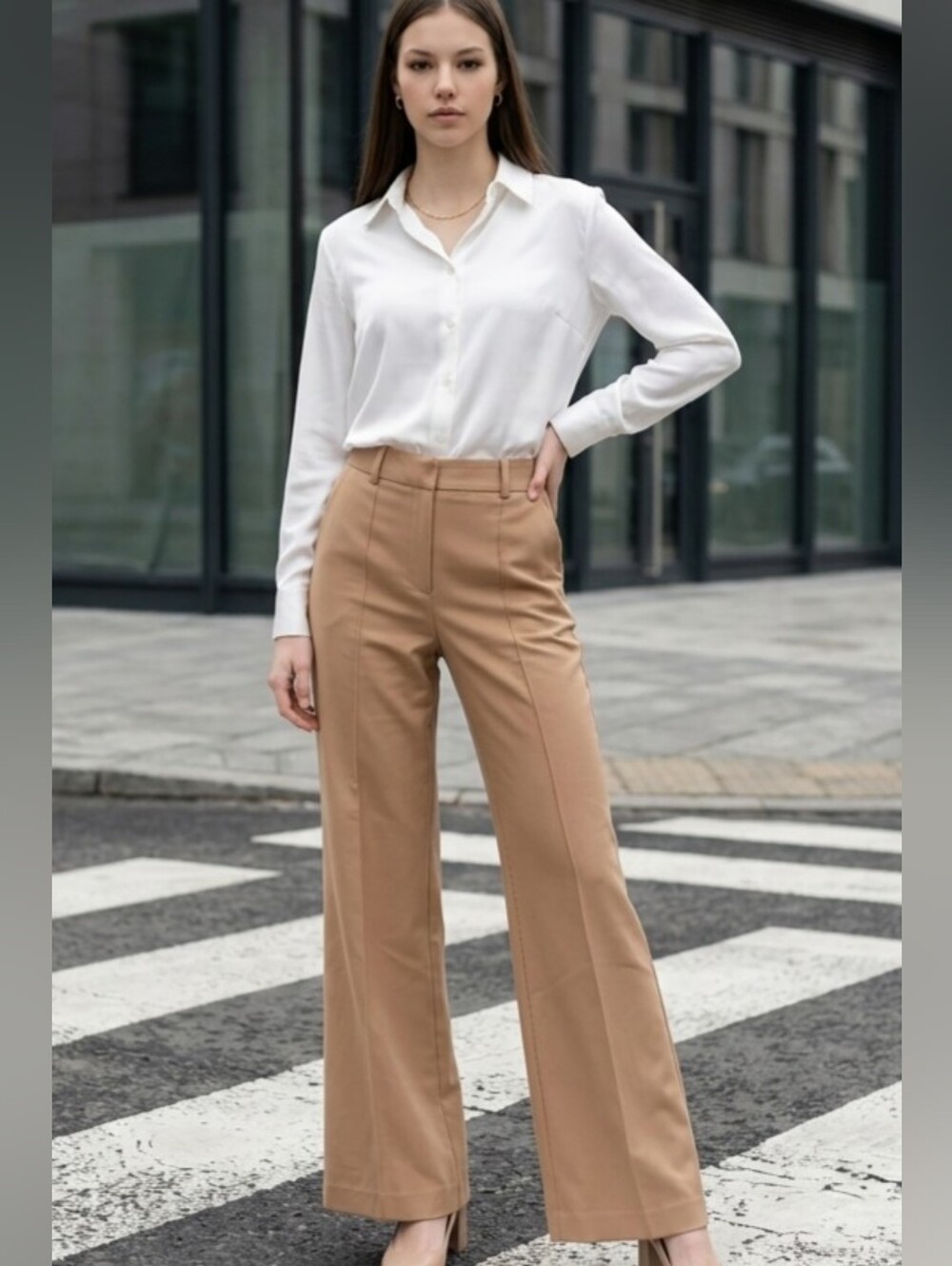 Alice + Olivia SZ 6 Beige PAULA HIGH WAISTED PANT WITH BACK SLIT Lined